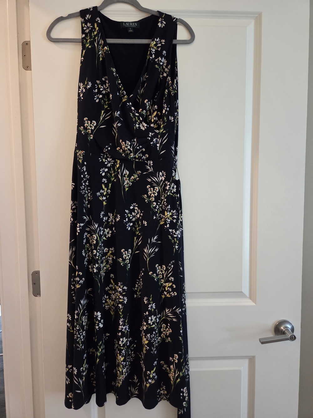 Lauren Ralph Lauren Navy Floral Wrap Maxi Dress Size 6